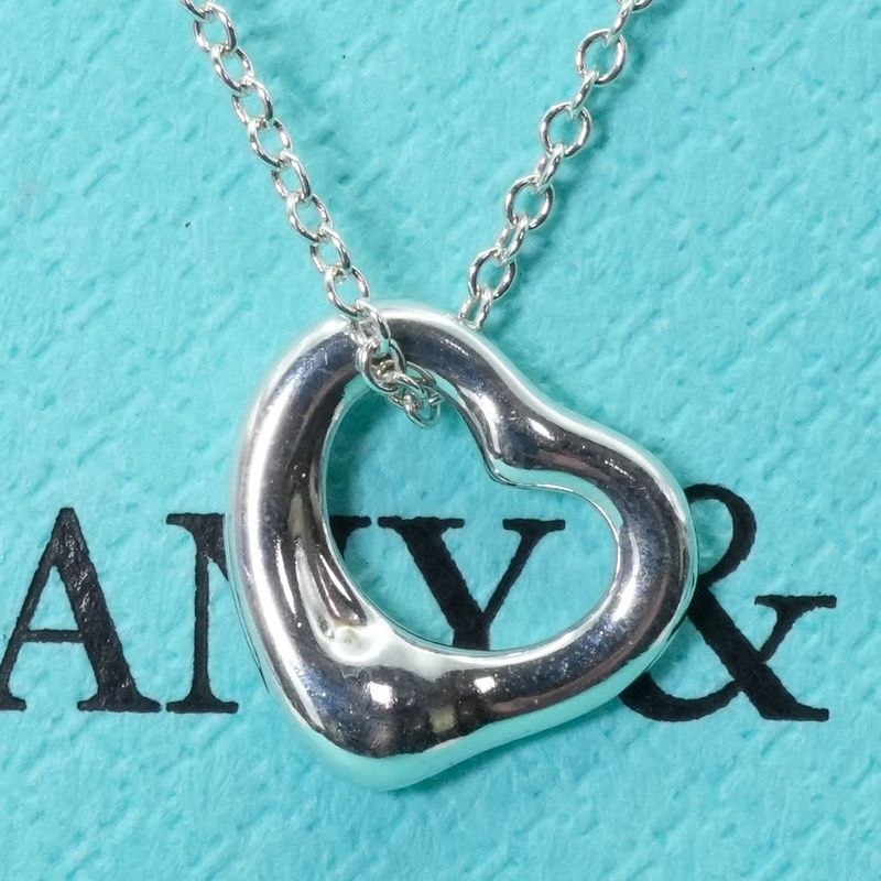 11mm (0.43in) Tiffany & Co Open Heart Necklace 24-5514s