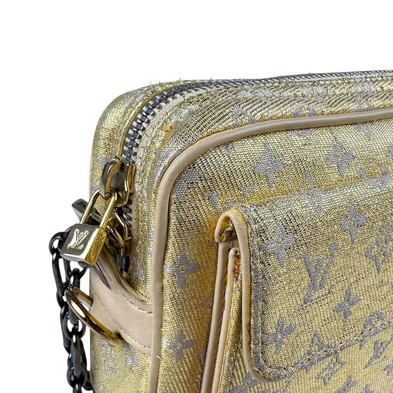 Louis Vuitton Handbag Monogram Shine Mckenna M92362