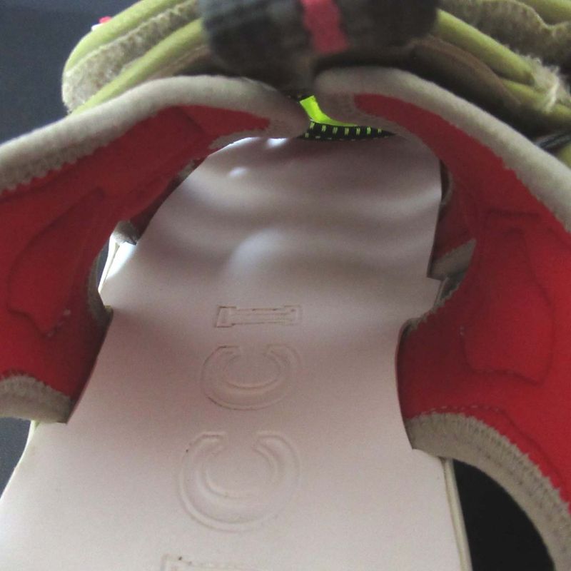 Gucci Mesh Velcro Sandals 570440 Size 34 Beige Multicolor Women Used