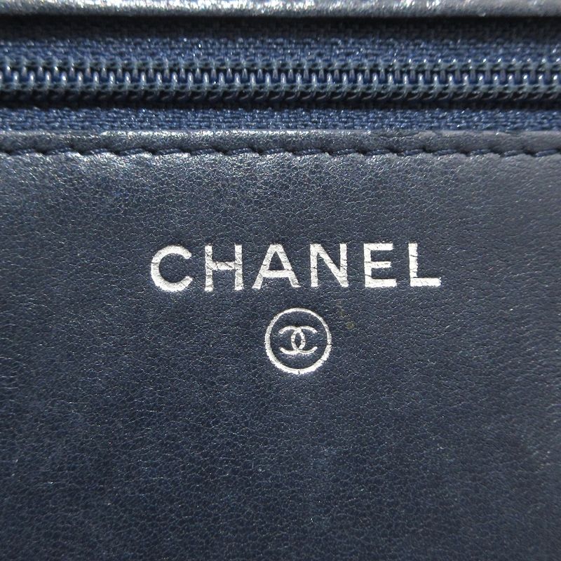 Chanel Wallet Matelasse /double Stitched Dark Navy And Pink Silver Hardware /