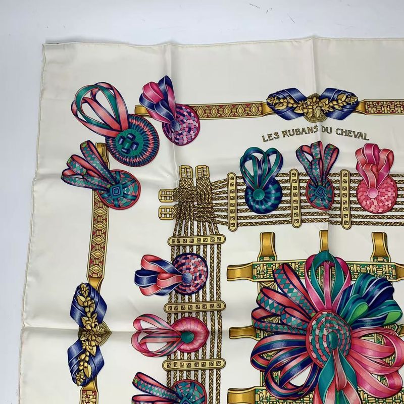 Hermes Scarf Carre 90 LES Rubans DU Cheval Horse Ribbon Silk White