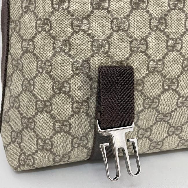 Gucci Shoulder Bag Beige Brown GG Supreme 122373
