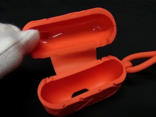 Bottega Veneta Intrecciato Rubber Airpods Case Airpods Case Red Fi1104