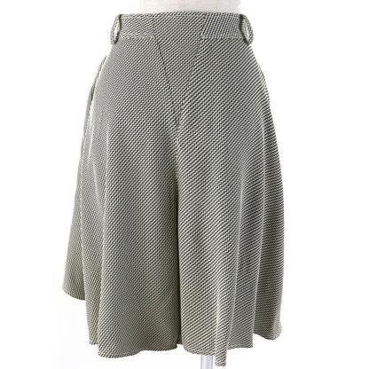 Louis Vuitton 2024 Lvleather Patch Karakoram Flared Shorts 100% Silk Lining