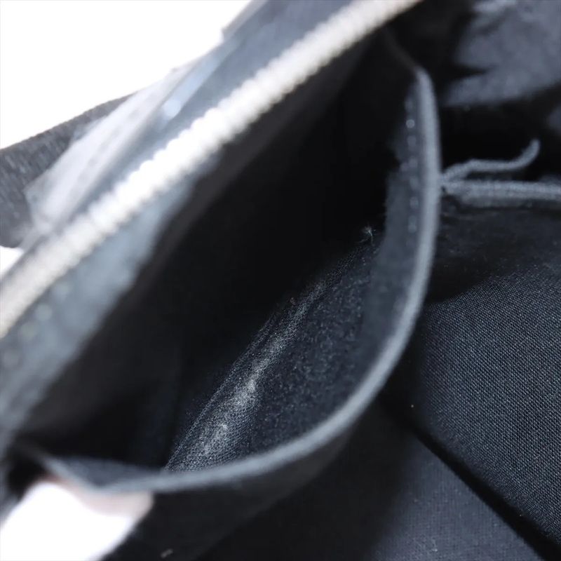 Louis Vuitton Taiga Taimere M30862 Leather Shoulder Bag Crossbody Messenger