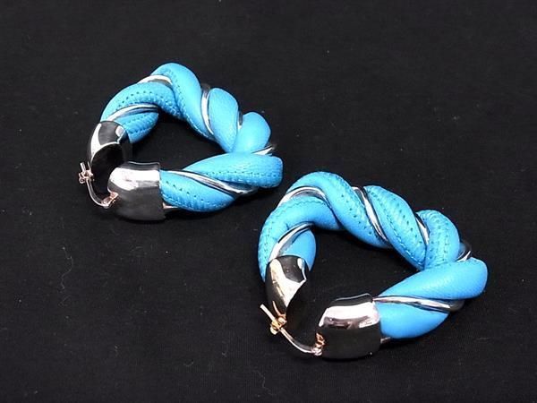 Bottega Veneta Leather × Sv925 Twisted Triangle Earrings Light Blue × Silver
