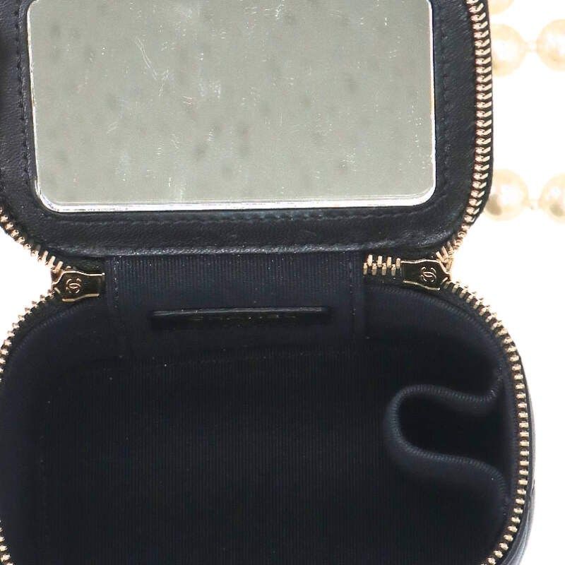 Chanel Ap2581 Vanity Pearl Shoulder Bag Ladies