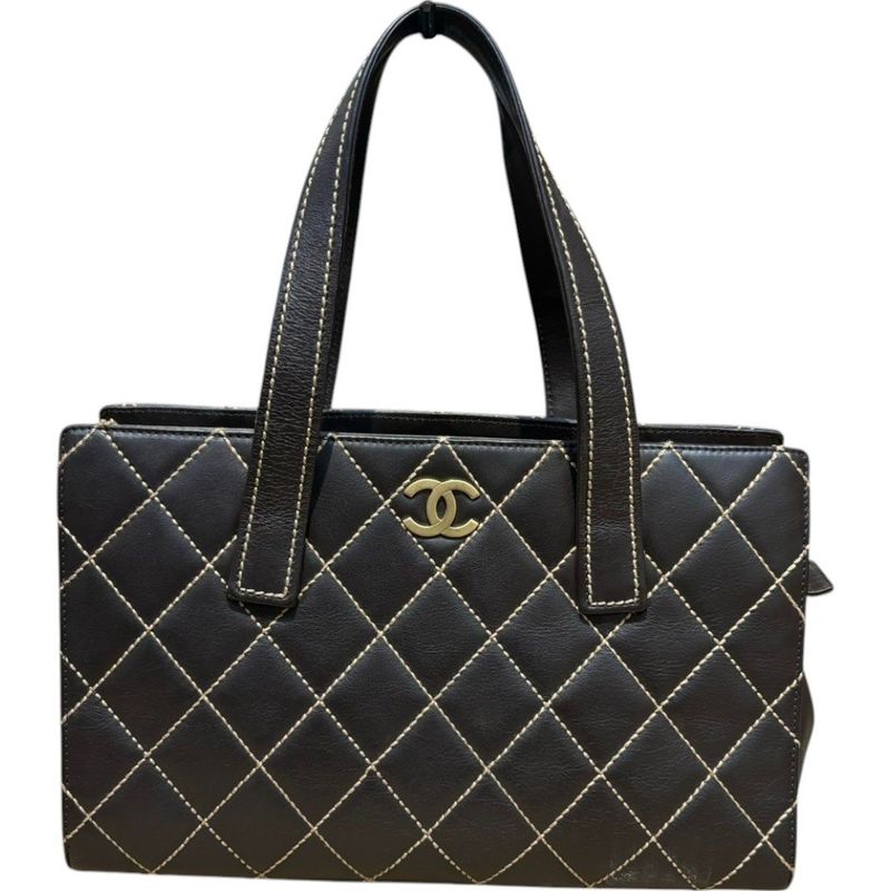 Chanel ⑤ 2004's Wild Stitch Leather Handbag Ladies Brown