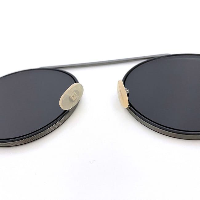 Fendi Mirrored Sunglasses With Mirrored Lenses In Gray Silver White