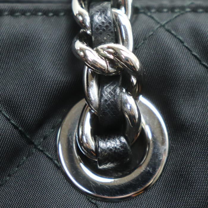 Prada Quilted Chain Tote Bag Black 1bg017 Ladies Preowned