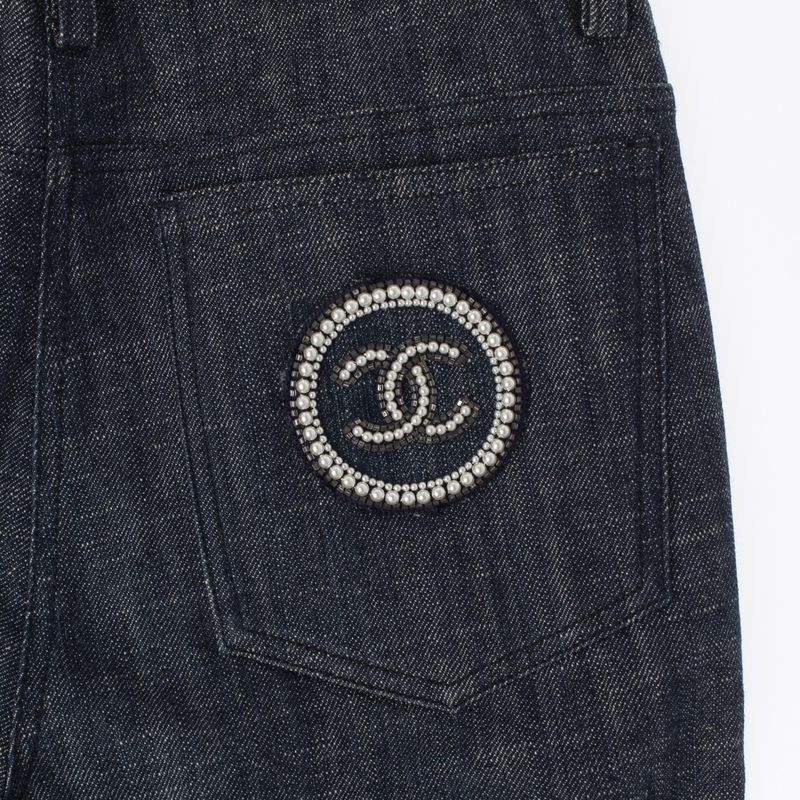 Chanel 05C Rhinestone Coco Button Coco Mark 5 Pocket Denim Pants Bottoms P25297