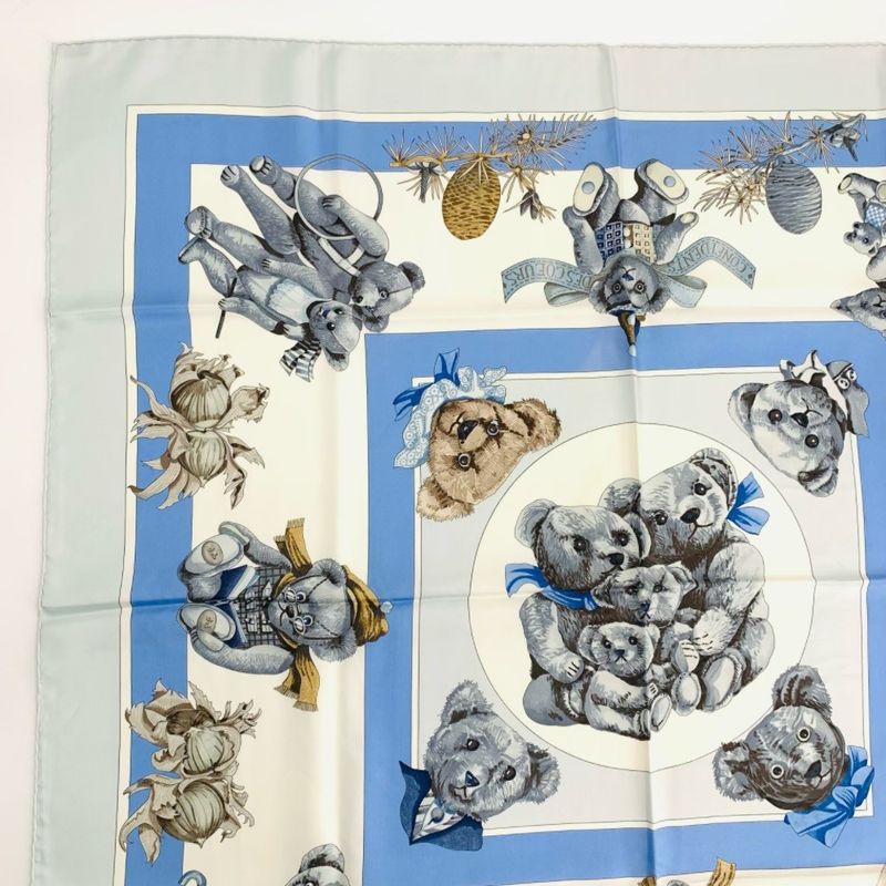 Hermes Carre 90 Confidents DES Coeurs Teddy Bear Heart Friend Silk Scarf