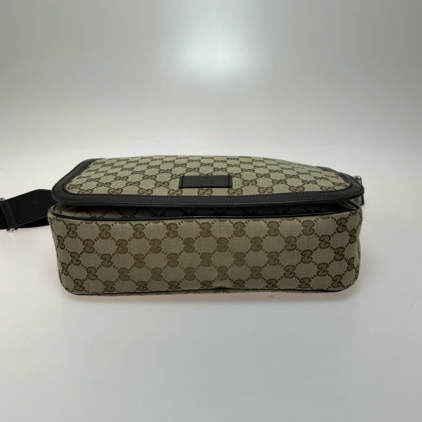 Gucci Shoulder Bag GG Canvas Outlet