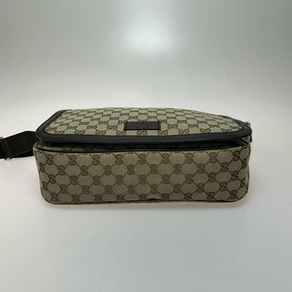 Gucci Shoulder Bag GG Canvas Outlet