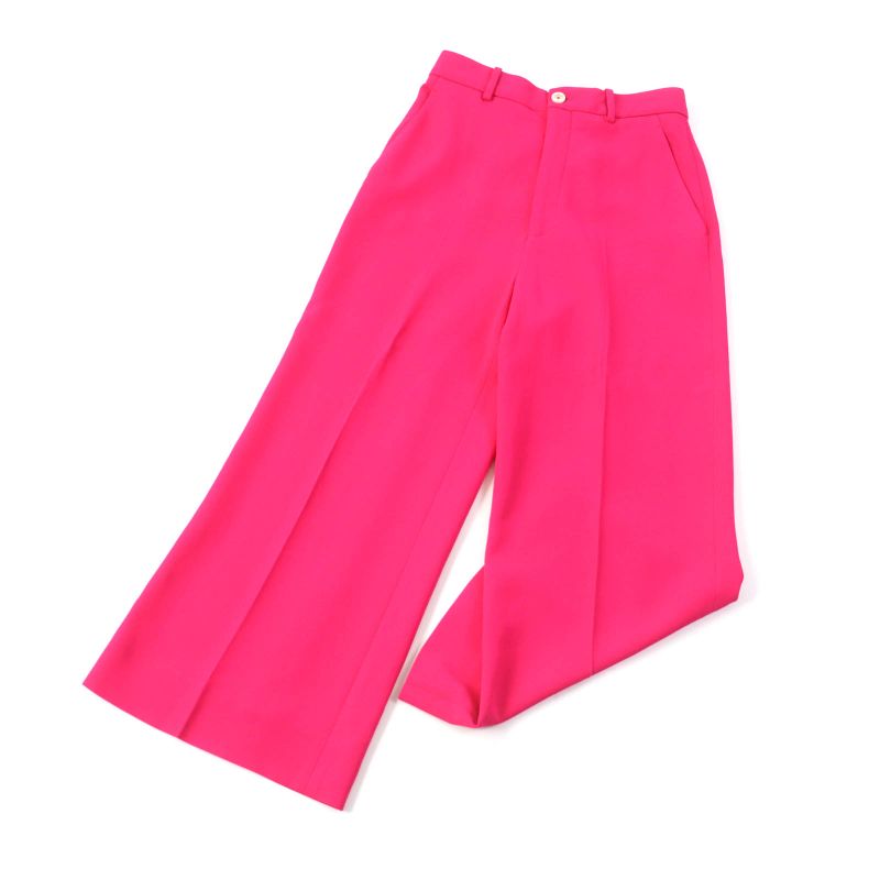 Gucci 529540 Waist Floral Center Press Cropped Pants With Shell Logo Button