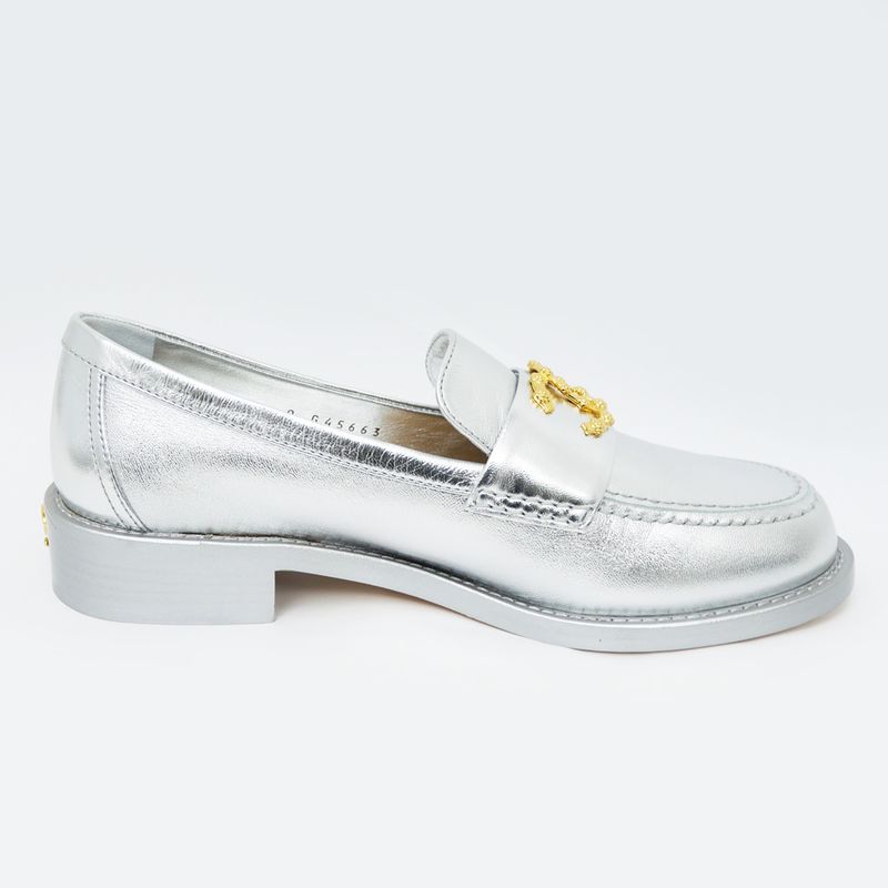 Chanel CC Logo Leather Loafers - G45663 Silver - Gold Hardware 37 1 2C