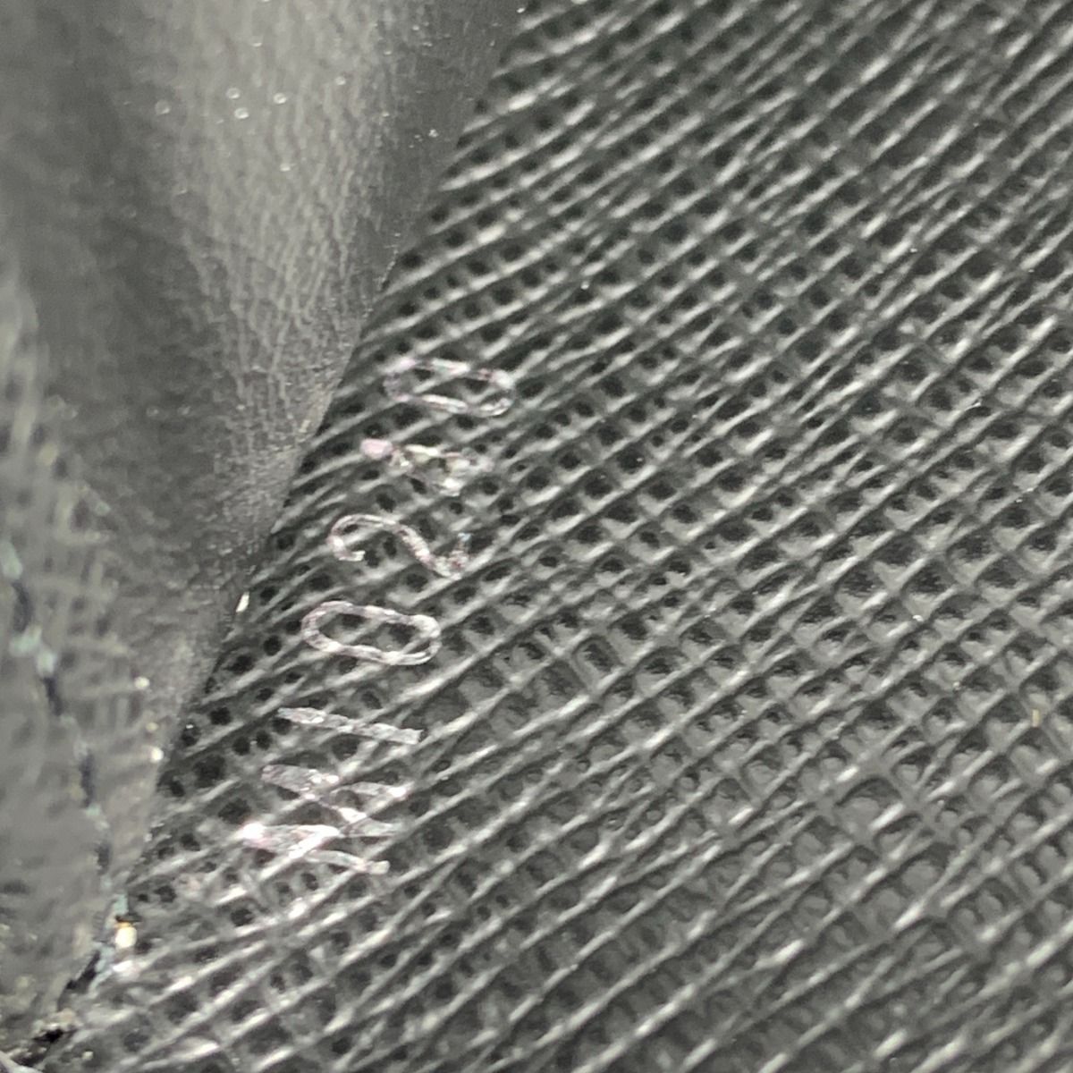 Louis Vuitton Epi Zippy Wallet Round Zipper Long Wallet M61857 Black