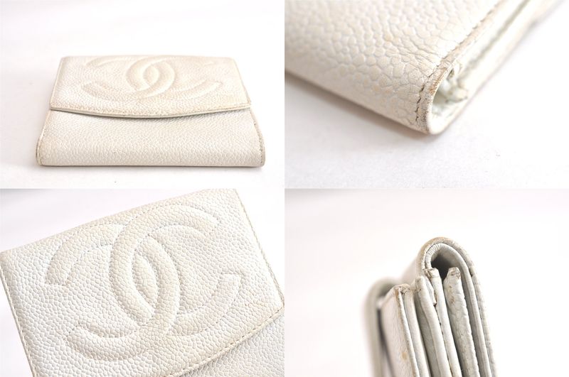 Chanel Calfskin Folding Wallet CC Logo White 2821n