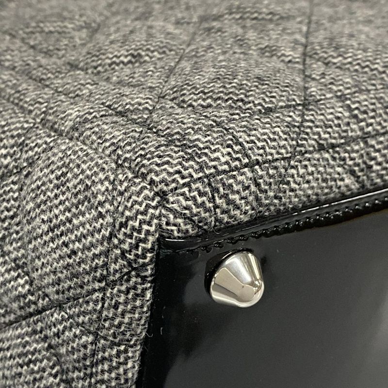 Dior/christian Dior Handbag Lady Dior Large Bag Gray And Black Wool Leather
