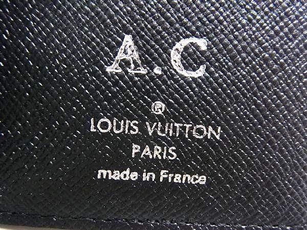 Louis Vuitton M30537 Taiga Organizer Deposit Card Case Business Card Holder