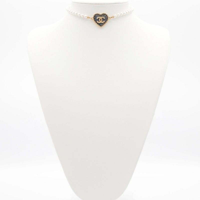 Chanel Necklace Pendant Choker Gold White Here Mark Heart