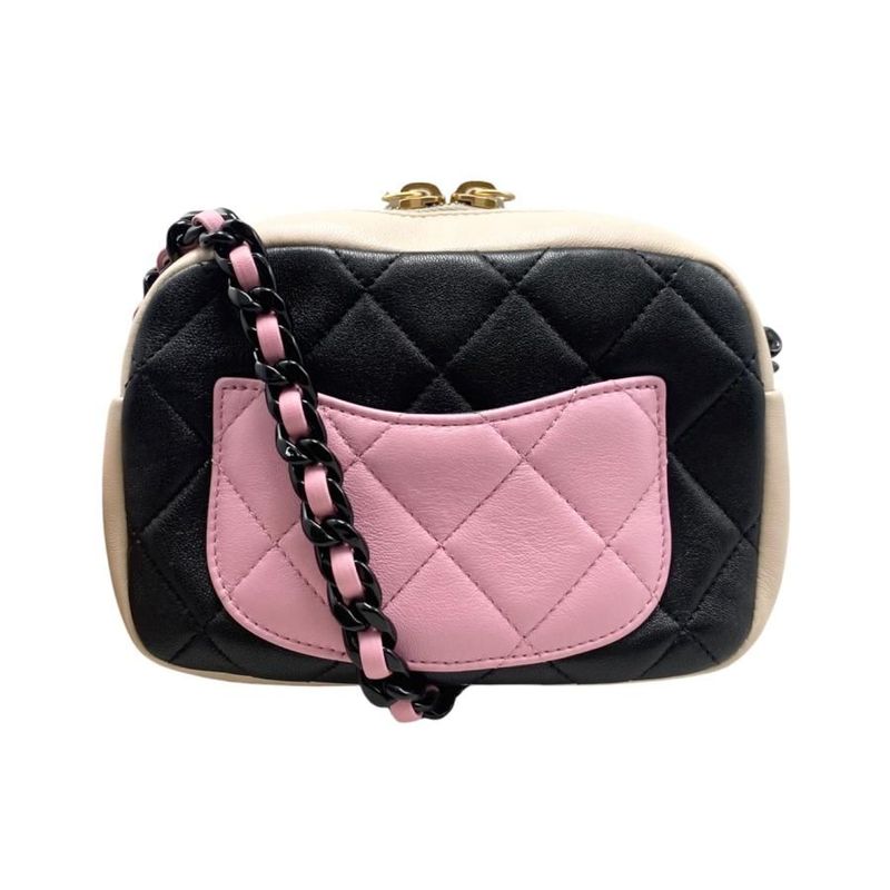 Chanel Shoulder Bag Chain Camera Bag As3883 Matelasse Coco Mark Black Pink