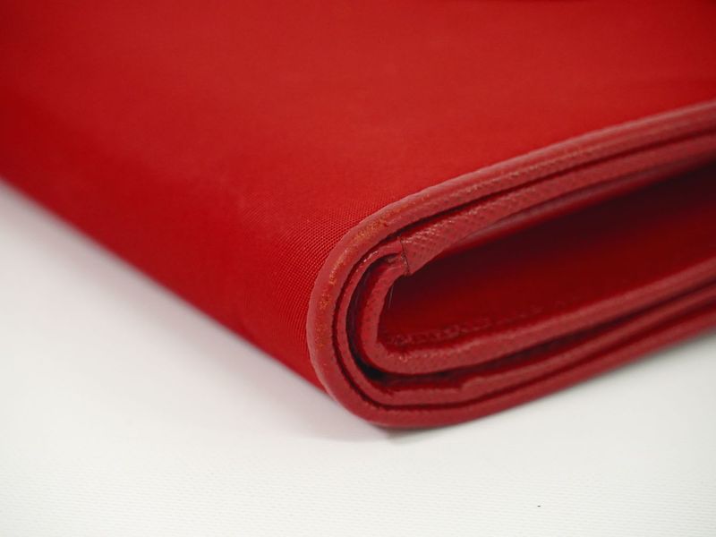 Authentic Prada Nylon Fold Wallet Compact Wallet Red Wallet Pre-owned [follow-up