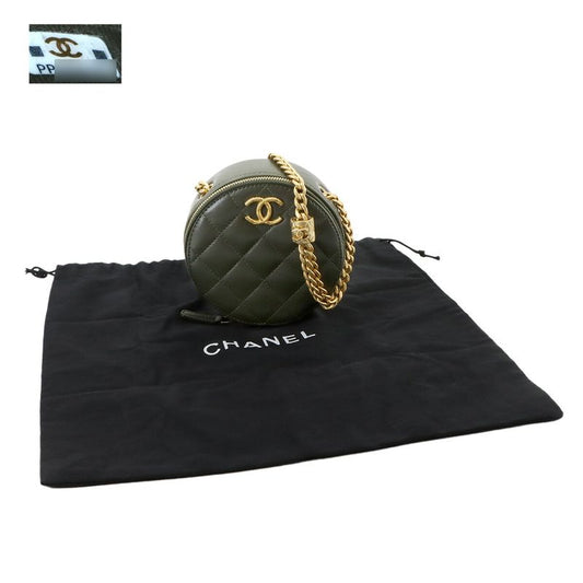 Chanel Matelasse Round Chain Shoulder Bag Lambskin Green Shoulder Bag 90298126