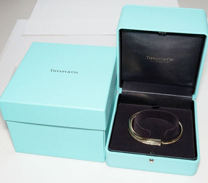 Tiffany & Co Bracelet Bangle 18K Yellow Gold Diamond 557ct Lock Bracelet Extra