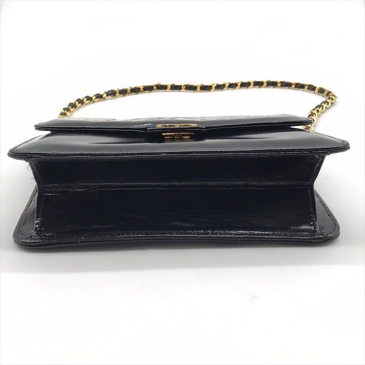 Chanel CC Logo Patent Push Lock Chain Shoulder Bag Black Purse