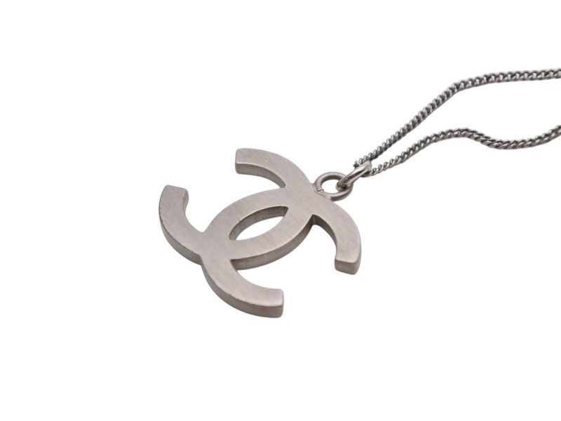 Chanel CC Logo Square Rhinestone Necklace 12 45 Silver Metal — view 4