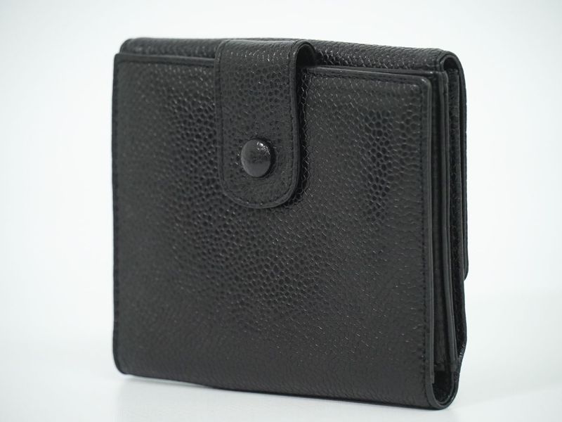 Authentic Chanel Coco Mark Fold Wallet Compact Wallet Caviar Skin Leather Black