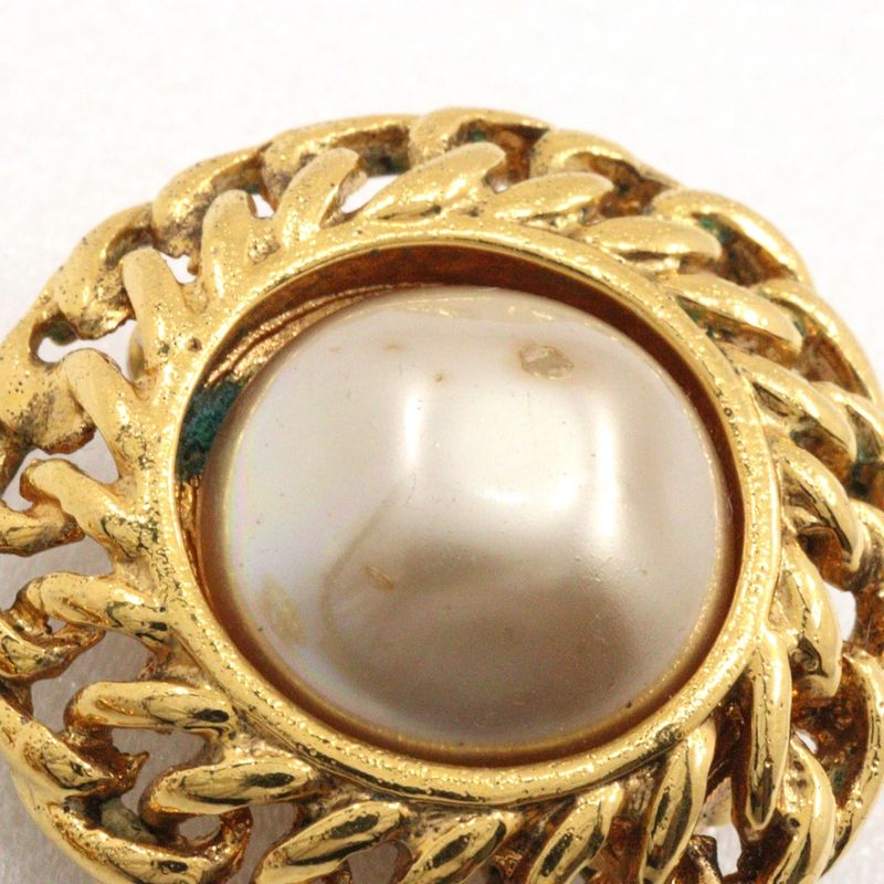 Chanel Gold Plated And Faux Pearl Gold Ladies 22.2g Earrings