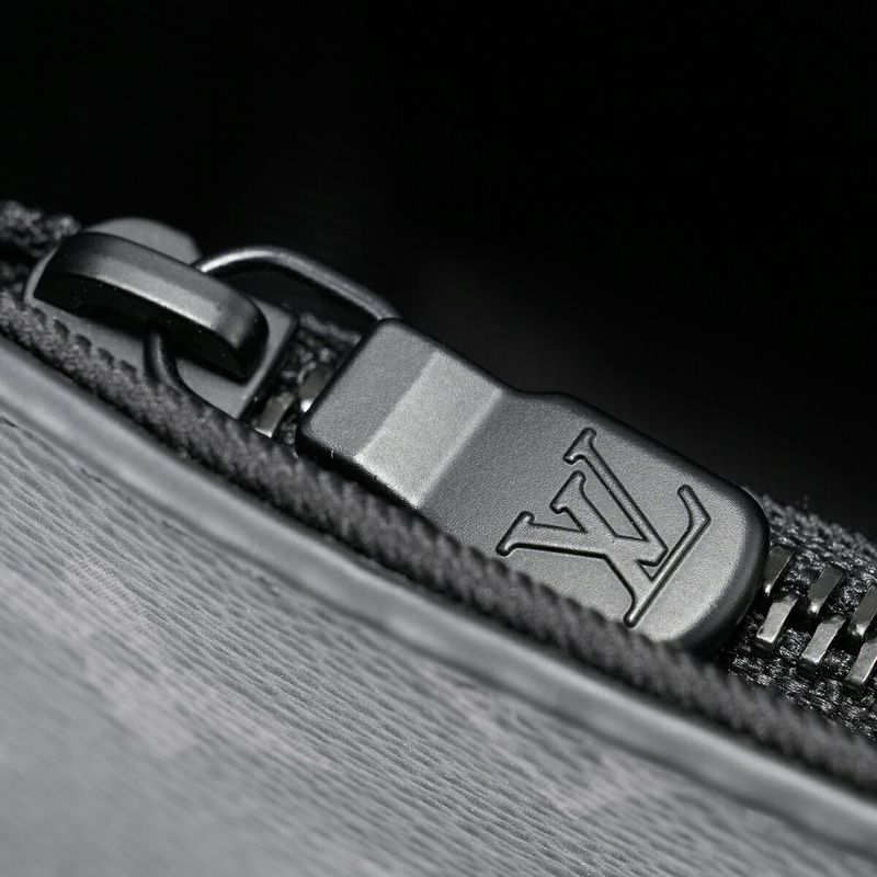 Louis Vuitton Shoulder Bag Steamer Wearable Wallet Black/gray