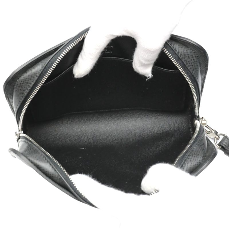 Louis Vuitton M30182 Taiga Second Bag Baikal Ardoise Second Bag Louis Vuitton