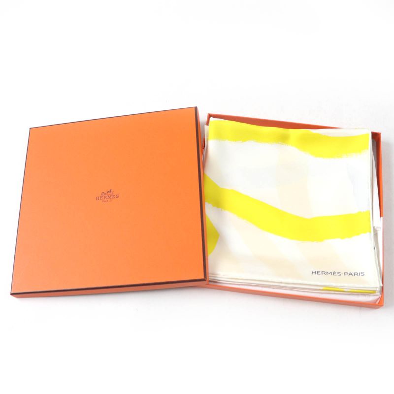 Hermes Carre Geant Carre 90 Rosace DE Janos BER 100% Silk Scarf Yellow With Box