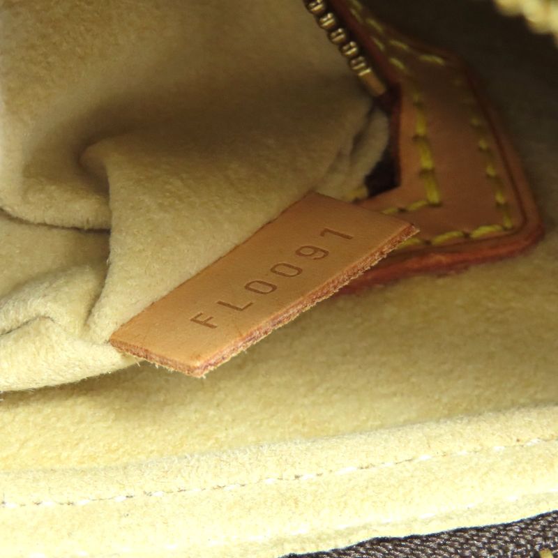 Louis Vuitton M51146 Looping MM Shoulder Bag Monogram Canvas Women