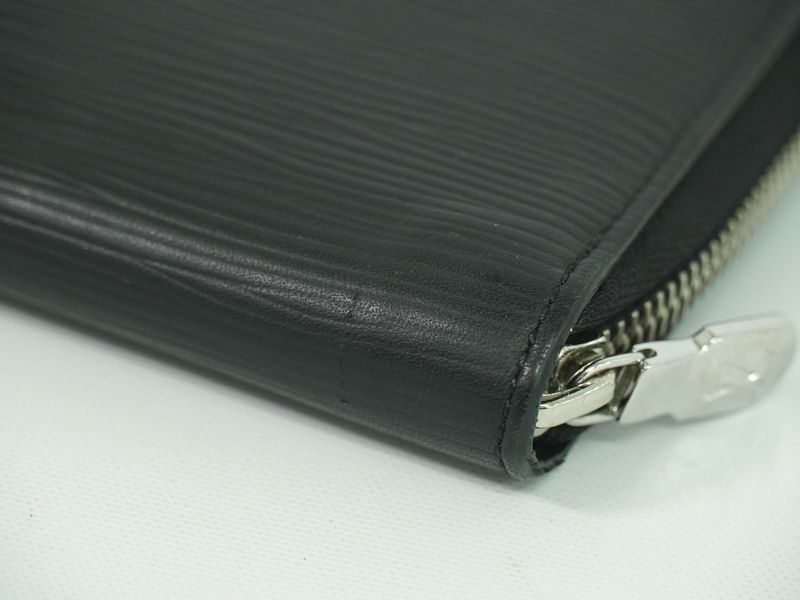 Authentic Louis Vuitton LV Zippy Organizer Epi Leather Long Wallet Noir Black