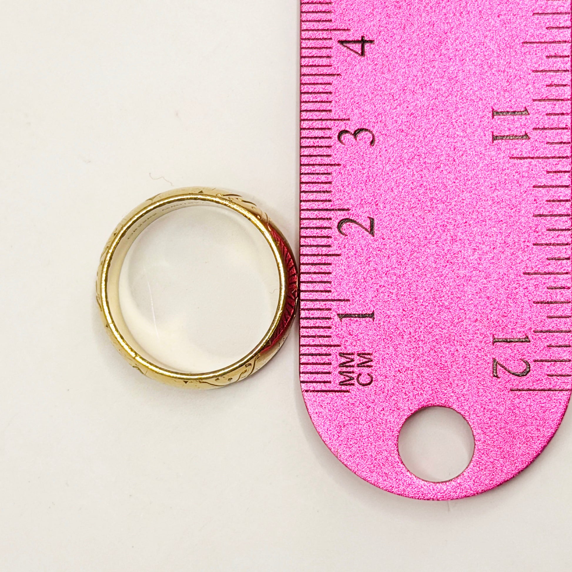 Louis Vuitton Signet Monogram LV Logo Gold Ring 10