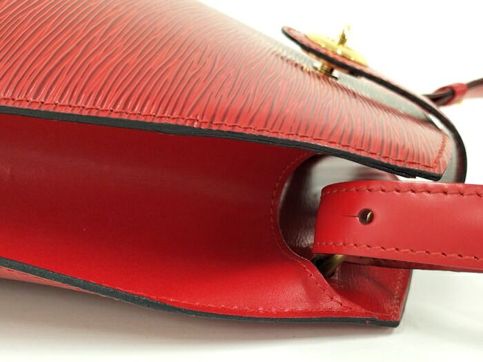 Louis Vuitton Cluny Shoulder Bag Epi Leather Red M52257