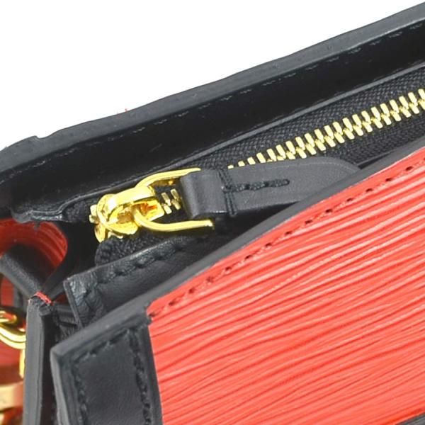 Louis Vuitton Crossbody Shoulder Bag Clutch Bag Epi Trunk Clutch M51697