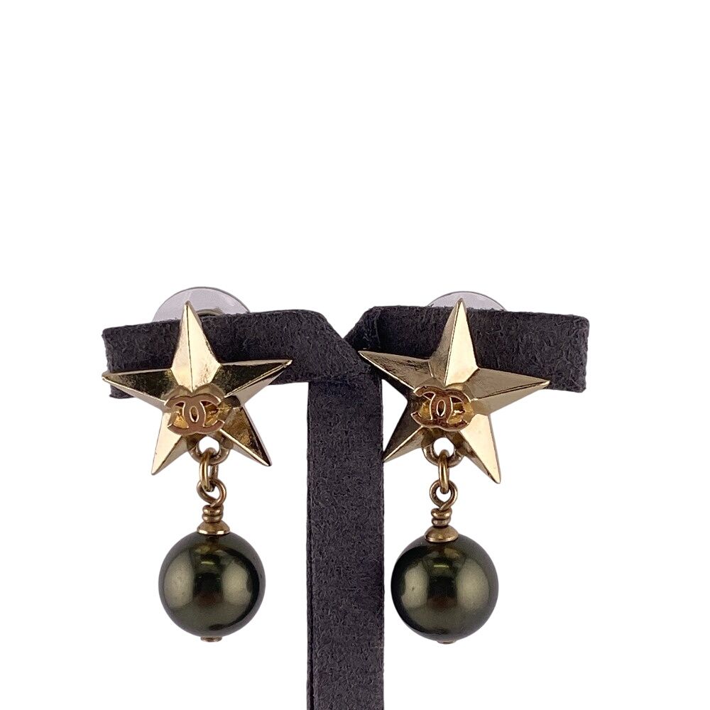 Chanel A17c Coco Mark Star Pearl Earrings Brand Jewelry Accessories Gold Ladies