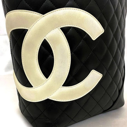 Chanel Tote Bag F21152 Black White Cambon