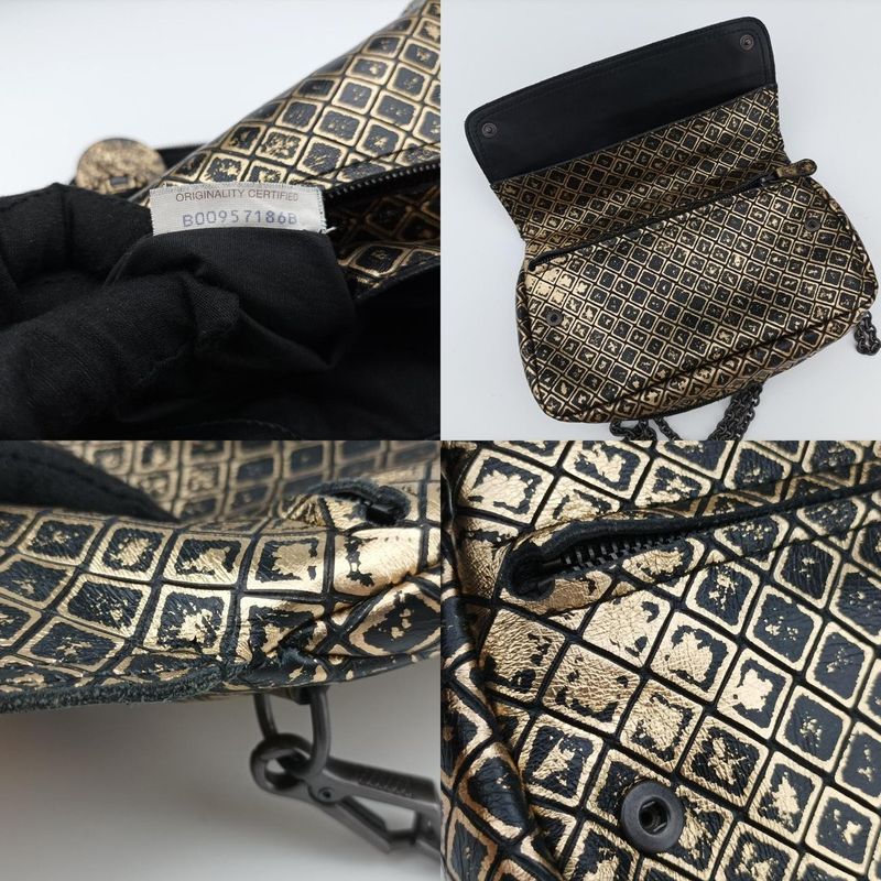 Bottega Veneta Intrecciomirage Butterfly Charm Black And Gold Leather B00957186b