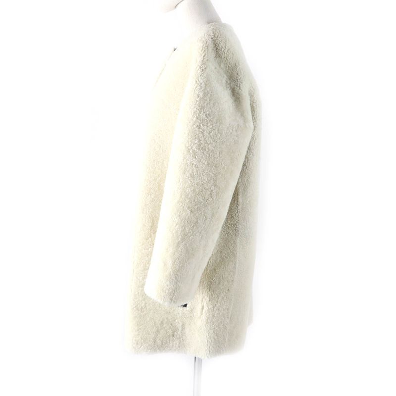 Louis Vuitton Sheepskin Reversible Belt Design Collarless Mouton Coat Black/whit