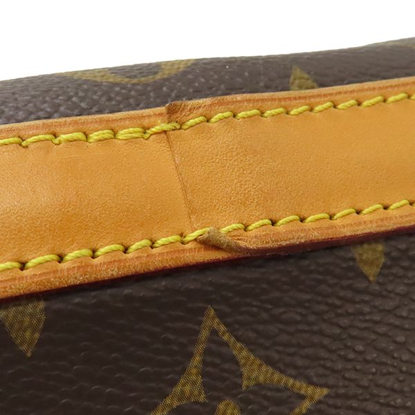 Louis Vuitton Backpack Daypack Sac a de Vosfort Monogram Canvas Monogram Gold