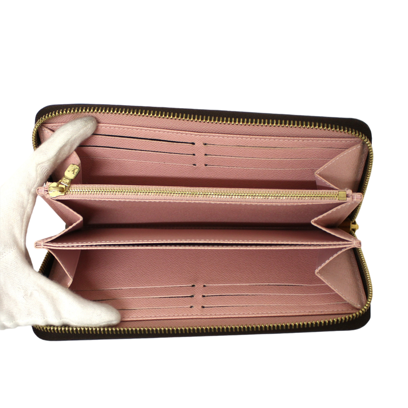 Louis Vuitton M41894 Zippy Wallet A24-1602