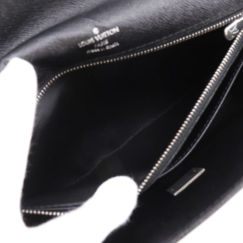 Louis Vuitton Selenga M30782 Taiga Ardoise Black Men's Second Bag