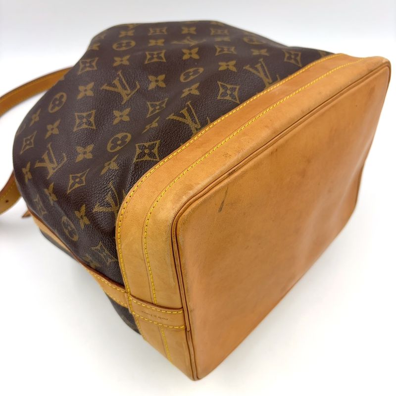 Louis Vuitton Noe Monogram Leather × PVC Brown Shoulder Bag Gold M42224