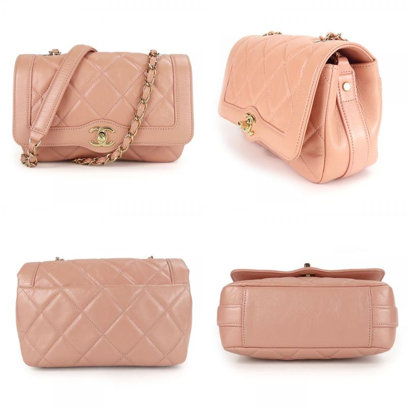 Chanel Shoulder Bag Matelasse Leather Peach Beige Gold Hardware 29th Coco Mark